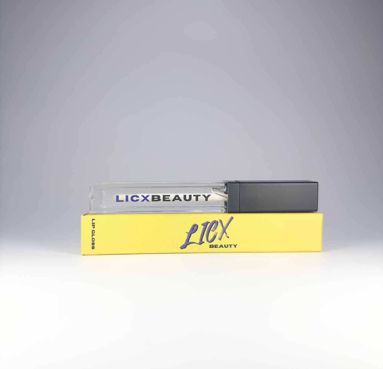 Gagging Lip Gloss - LicxBeauty